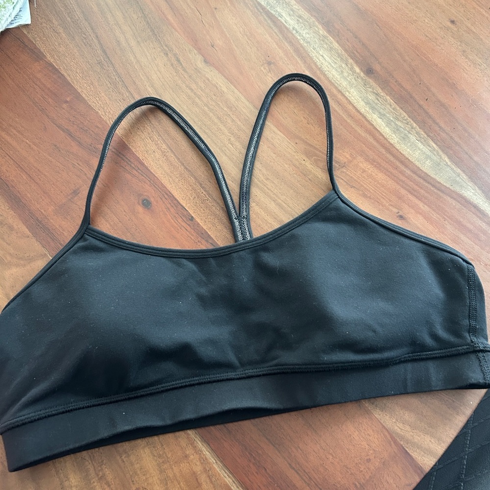 Black Women's Sports Bra